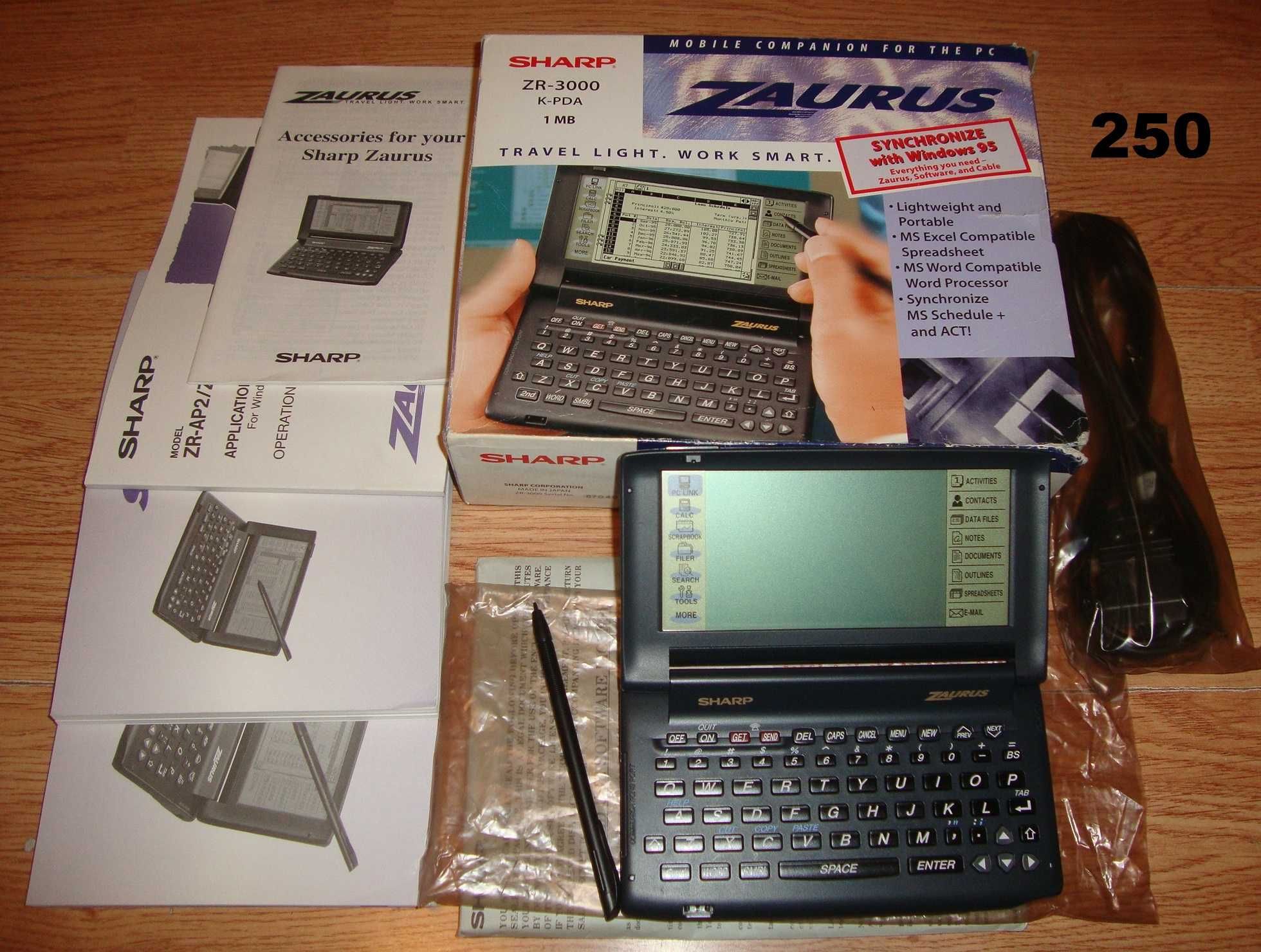 Vintage Palmtop HP 620LX, Sharp ZR-3000