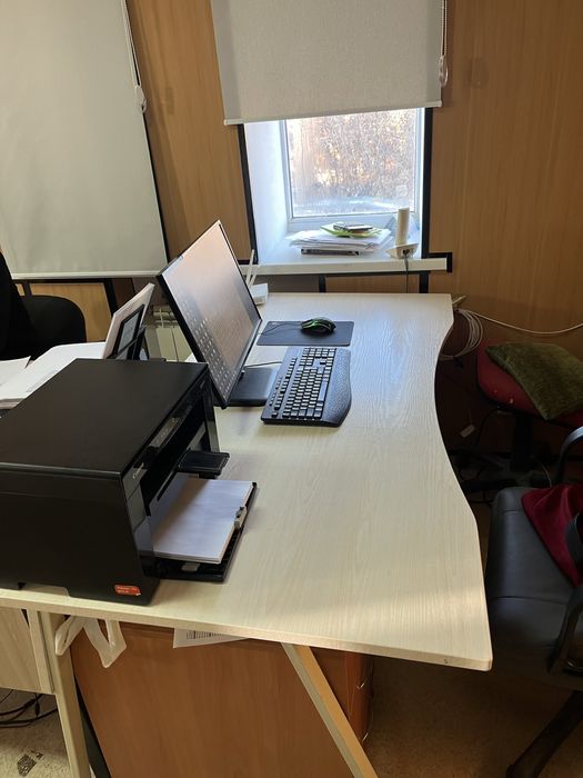 Офисная мебель продаётся