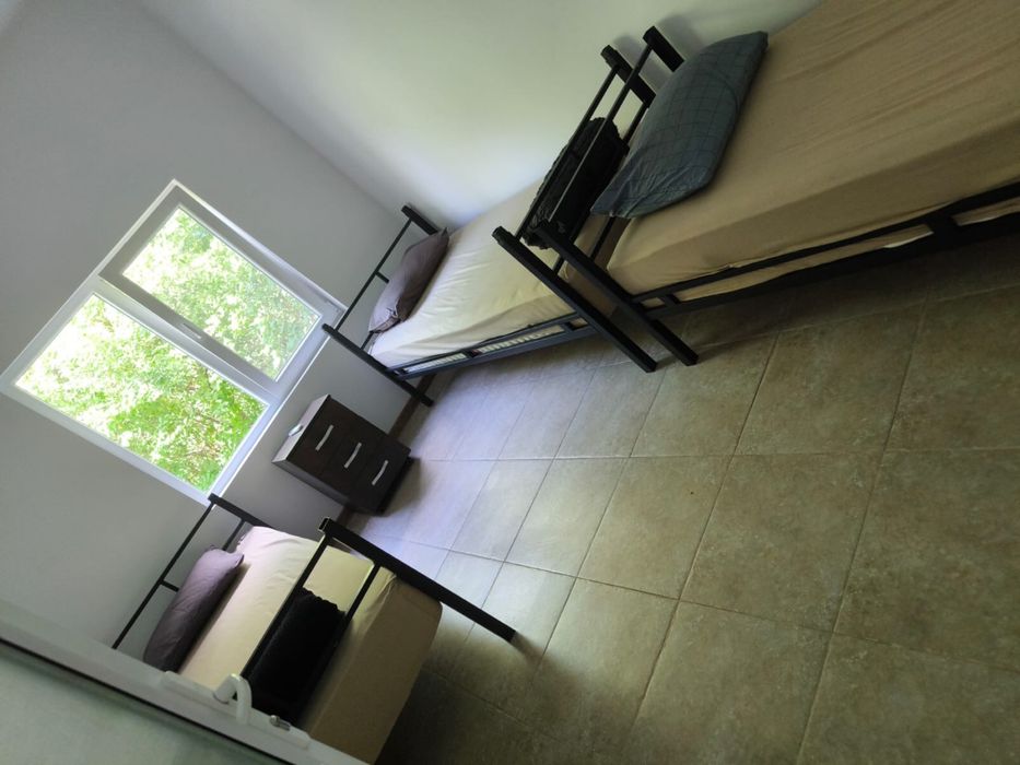 Inchiriez apartament