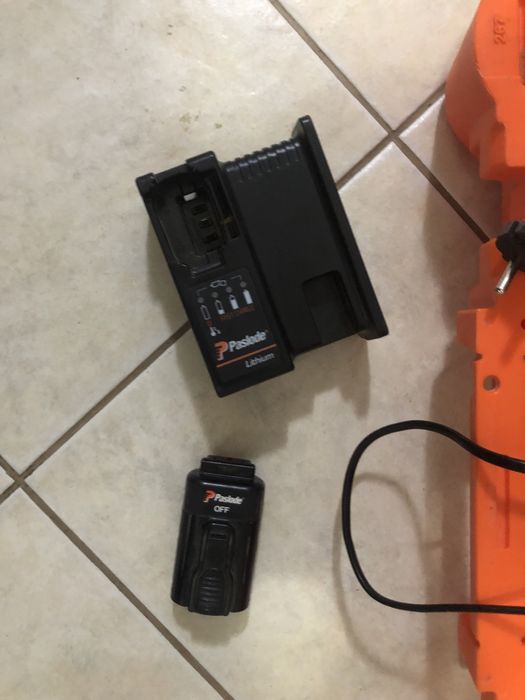 Pistol cuie Paslode IM90CI la cutie complet