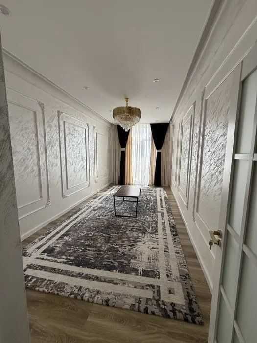 Шахристанская 3\10\10, 130м2 Новостройка кирпичный продаётся