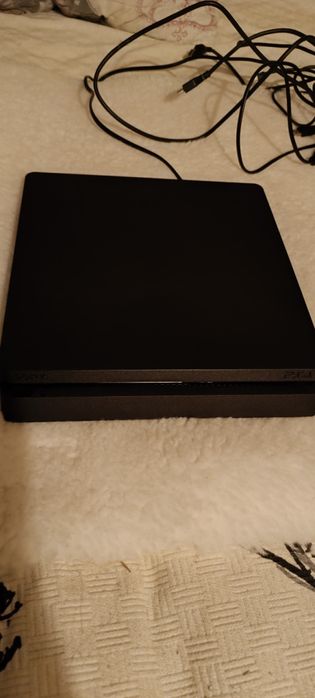 Ps4 Плейстейшън 4 слим 1терабайт