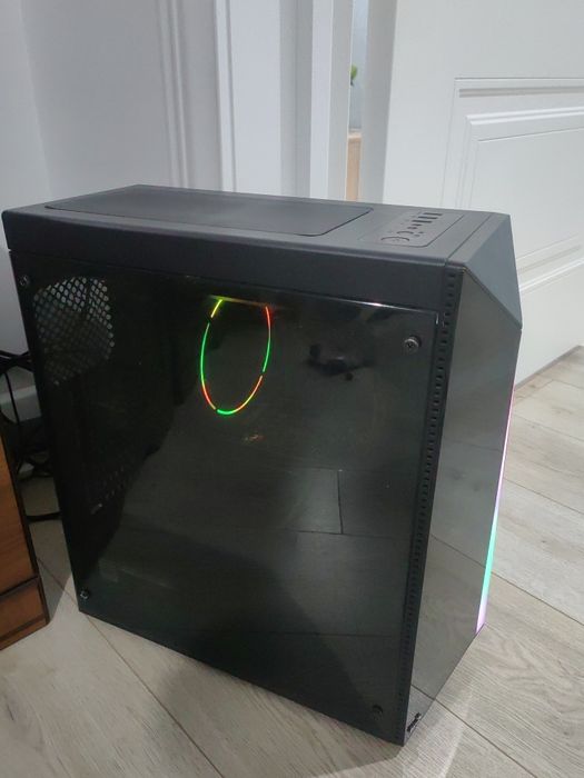 Продам ПК игровой дота кс летает без задержек