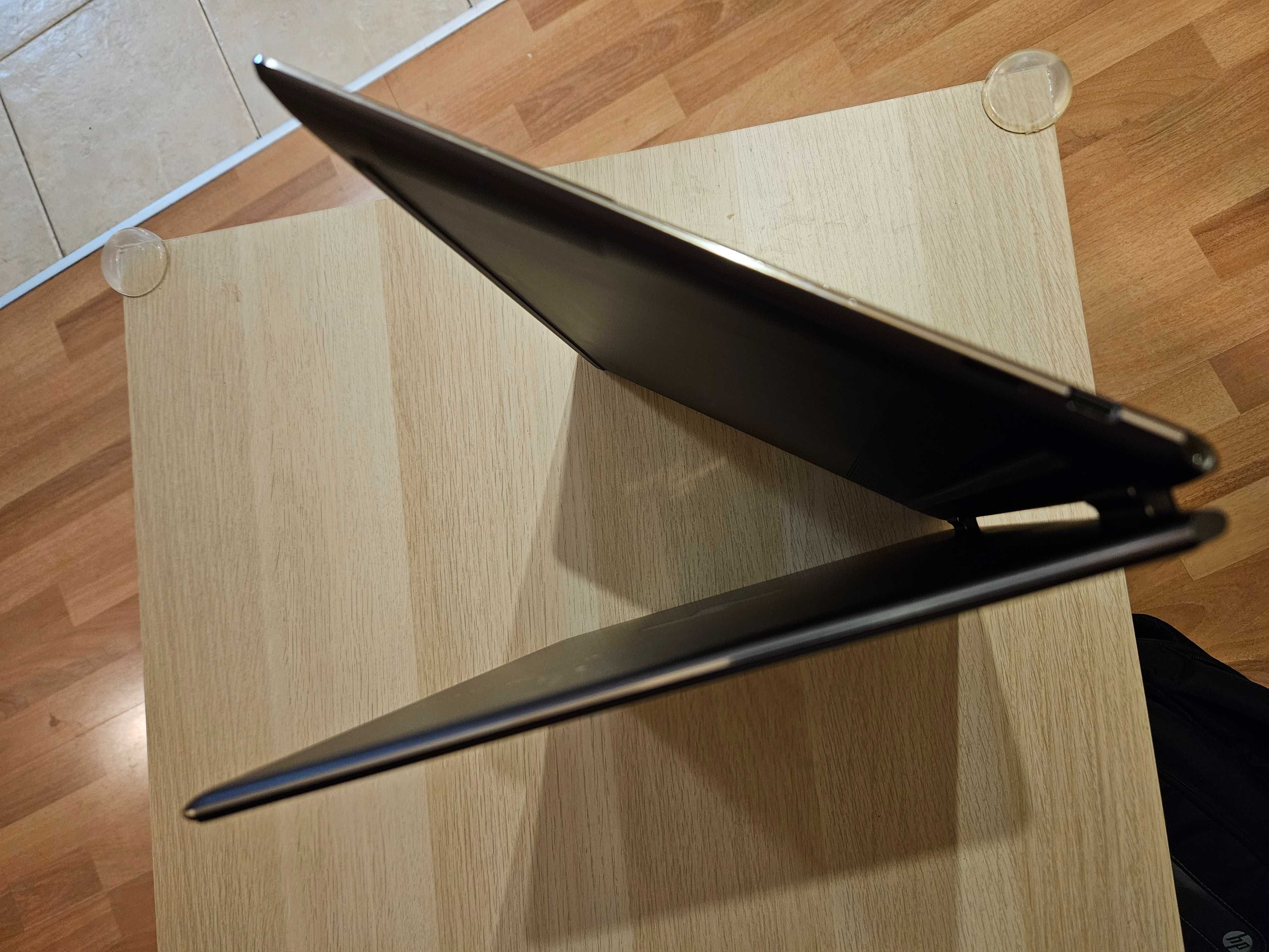 Лаптоп HP Spectre X360 14-EF2000NU 13.5", 16GB, 512GB гаранция и кутия