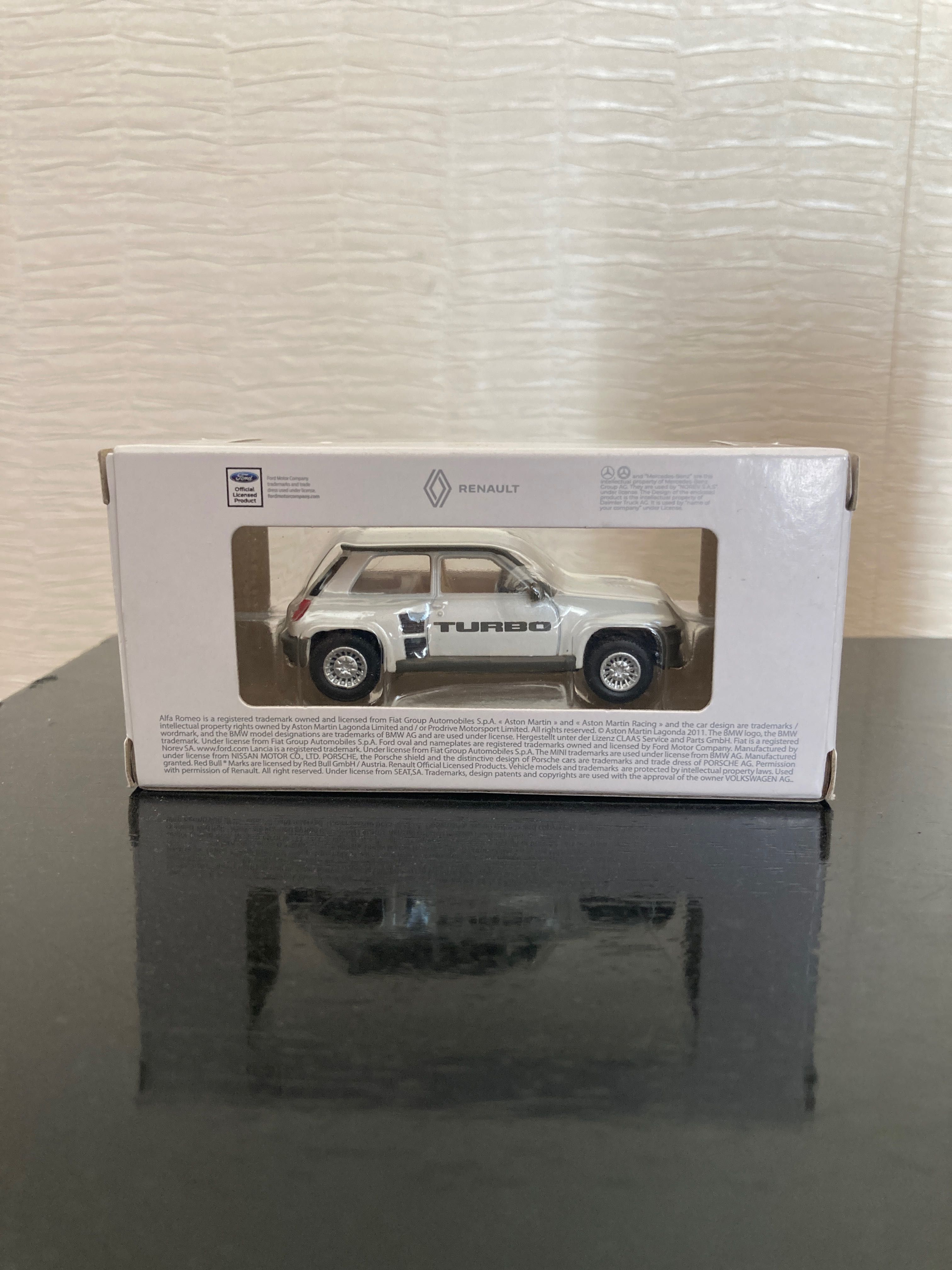 RENAULT 5 TURBO norev  1:64