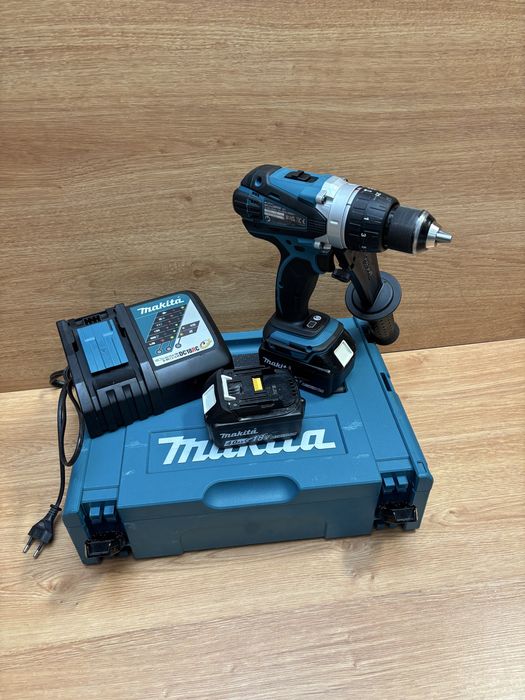 Filetanta makita DHP458 cu percutie