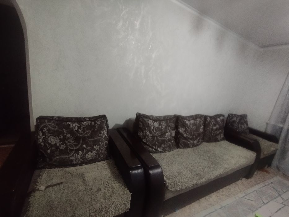 Продам диван СРОЧНО!