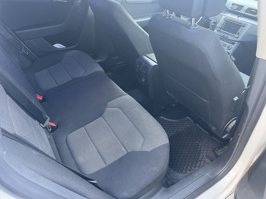 Vand Vw PASSAT 2.0 TDI 2013
