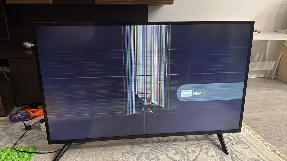 Продам телевизор Philips 43 дюйм