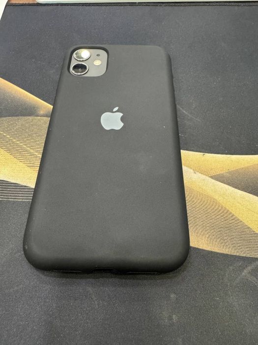 Телефон Iphone 11