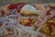 Coliere din coral, cristal de stanca, cuart roz, ametist