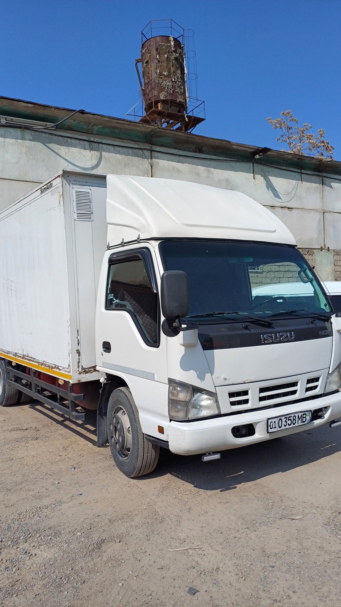 Продается Исузи 5 тонник