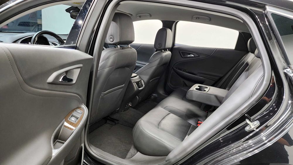 Chevrolet Malibu 2.0 Turbo Perfect Black