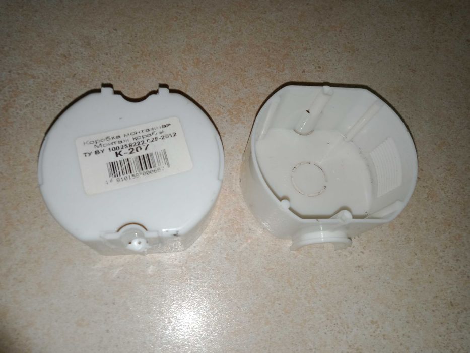 подрозетники заводские.