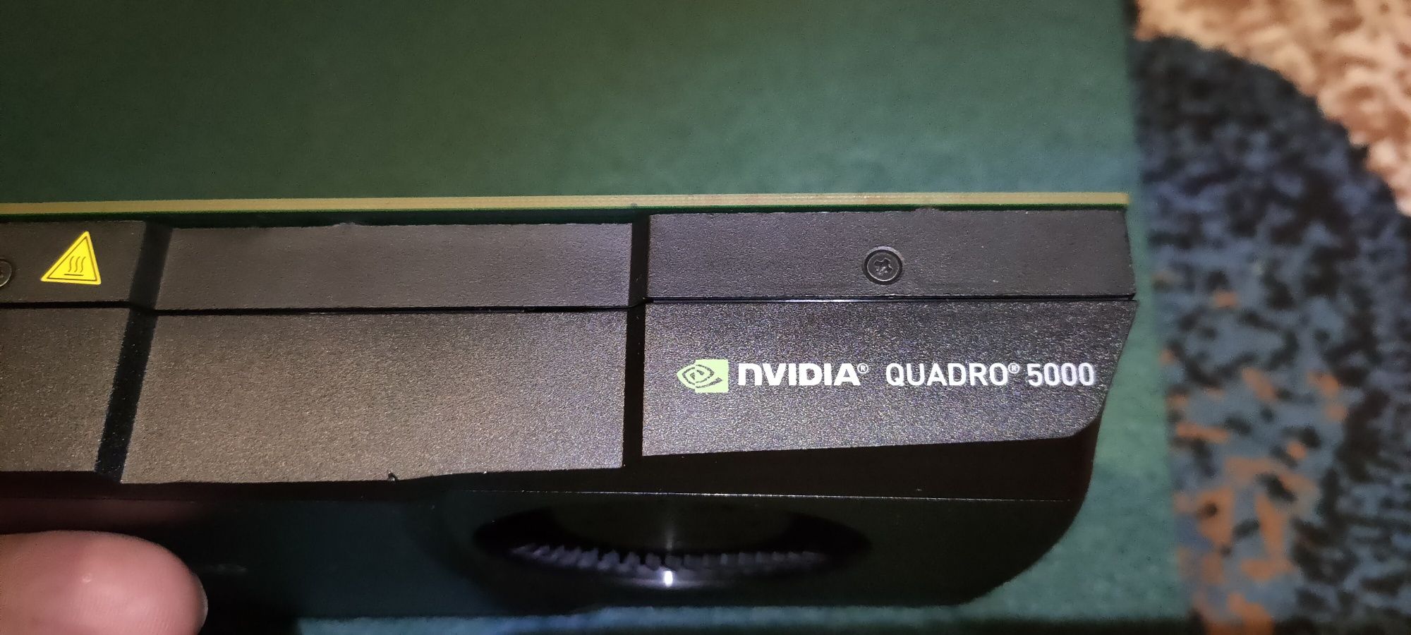 Placa video Nvidia Quadro 5000, DEFECTA.
