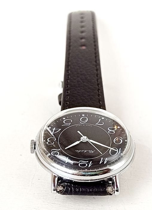 Мъжки часовниk Raketa