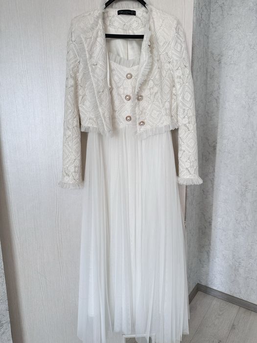 Двойки с юбкой и брючкой