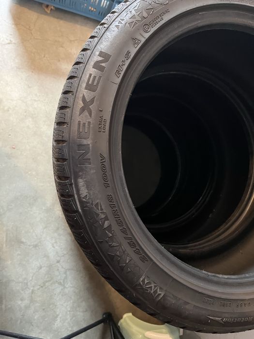 Anvelope cauciucuri iarna Nexen 245/45 R18 Dot 2023 aproape noi