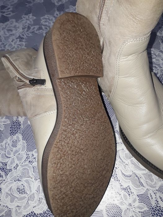 Cizme din piele naturala