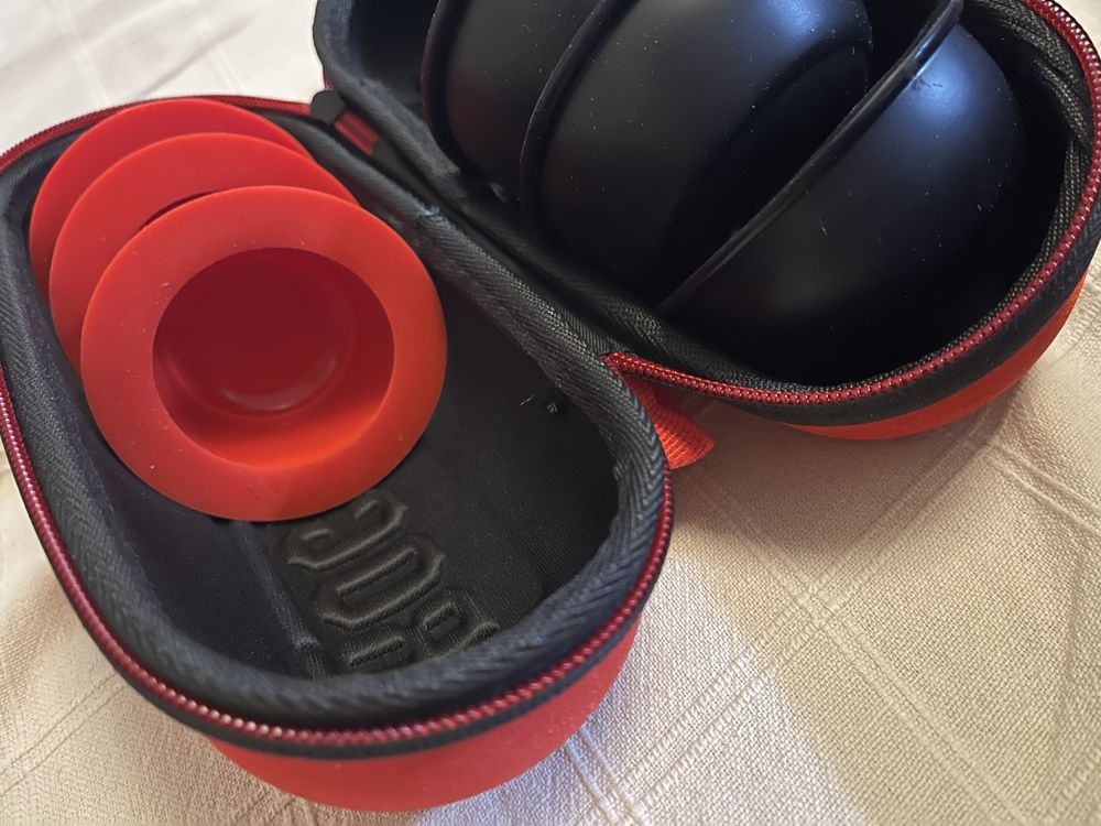 Rock Pods ( Ventuze din Silicon )