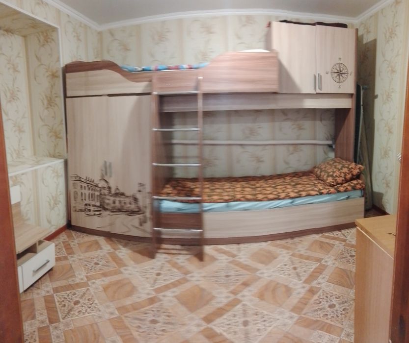 Продам 2х ярусный кровать