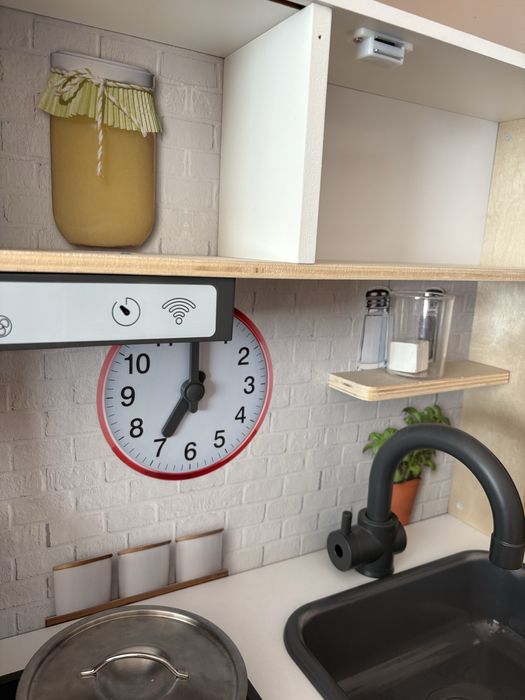 Детска дървена кухня