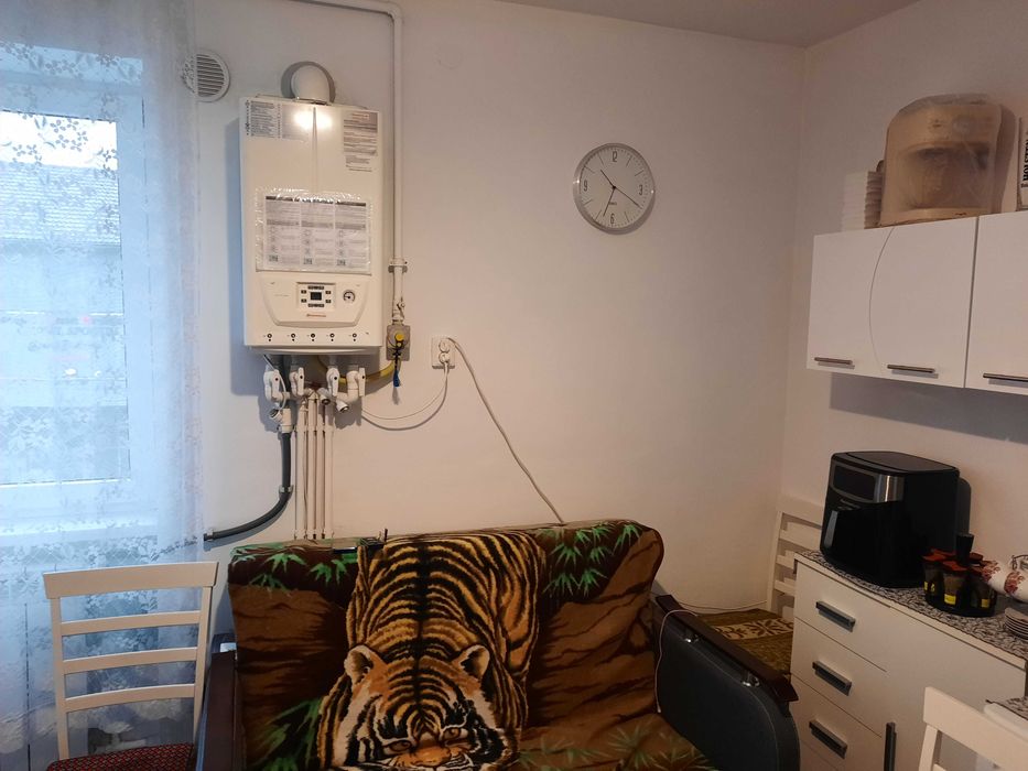 De vânzare Garsonieră(apartamenr o cameră)