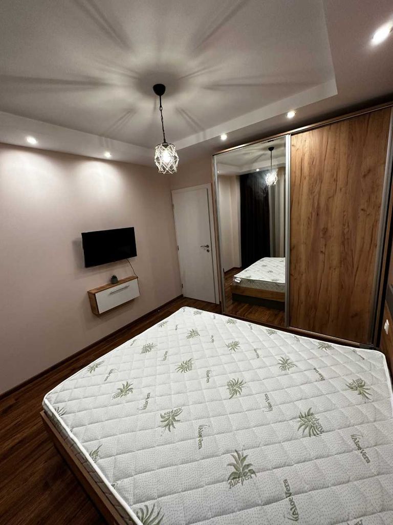 Дава се под наем Тристаен апартамент в София, Надежда 2 - 88 кв.м за 765 € - Снимка #11