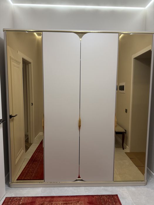 Шкаф сатылады 280000 тг