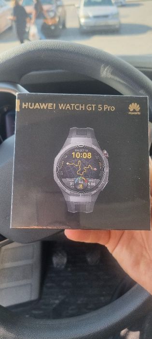 Чисто нов НЕОТВОРЕН Huawei watch gt5 pro