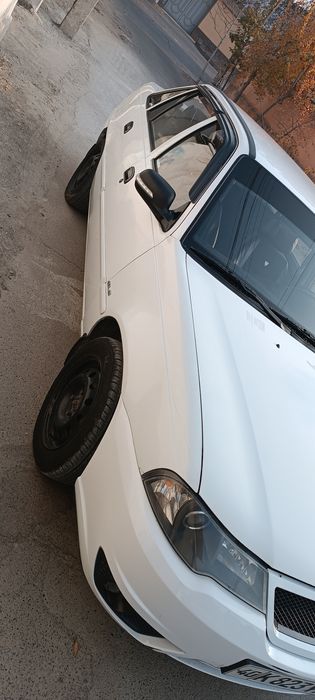 Nexia 2 16 mator zudlik bilan sotiladi olasiz minasiz