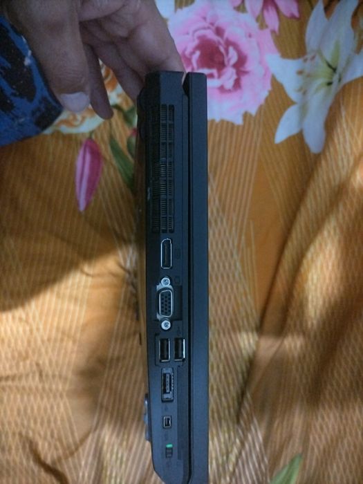 Laptop Lenovo funcțional