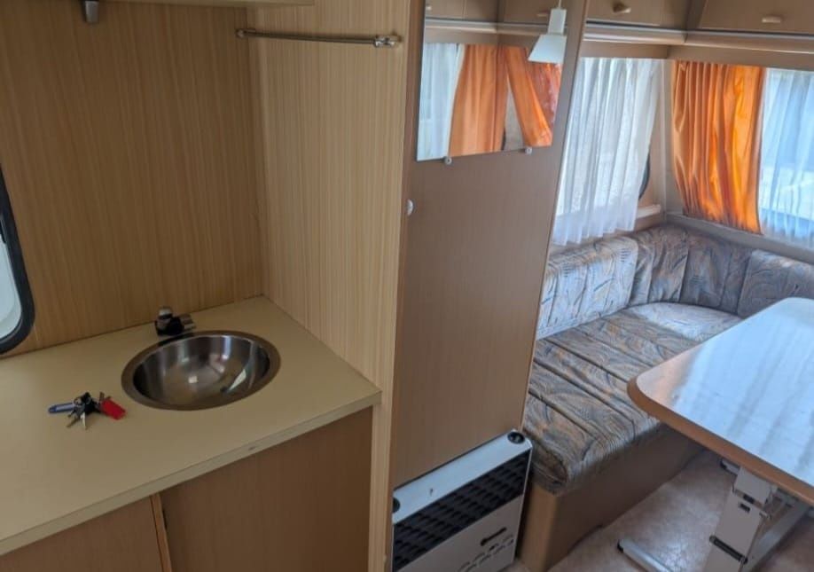 Rulota ADRIA 4158TD din 1994