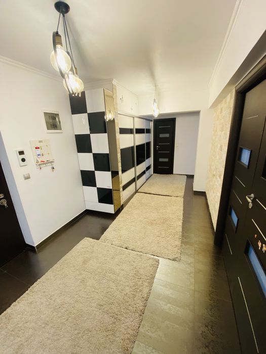 Inchiriez Apartament zona Tomis Nord Constanta