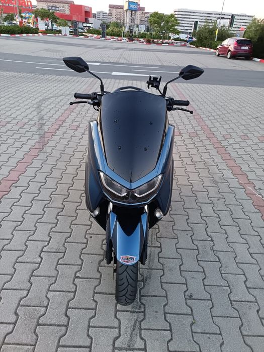 Scuter Yamaha N-Max 125cc