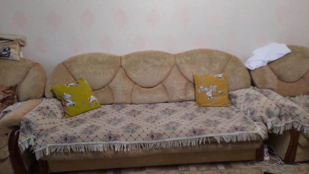 Продаю срочно диван