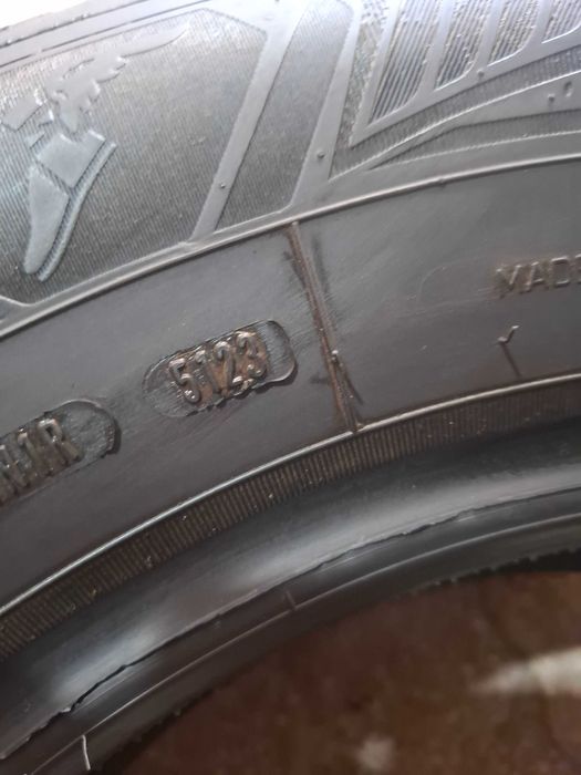 4 Всесезонни Goodyear 215/65/16 ДОТ5123 (безплатно поставяне)