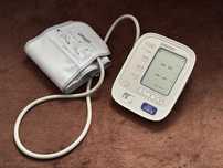 Tensiometru Omron Intellisense M500