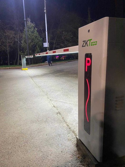 Шлагбаум с подцветкой, sos детектор, управления через телефона