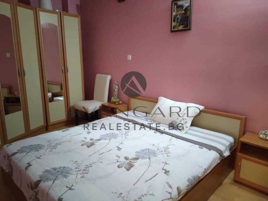 Продава се Двустаен апартамент в Пловдив, Кършияка - 65 кв.м за 2197 €/кв.м - Снимка #2