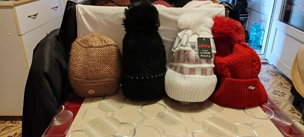 Caciuli iarna noi dama și barbati