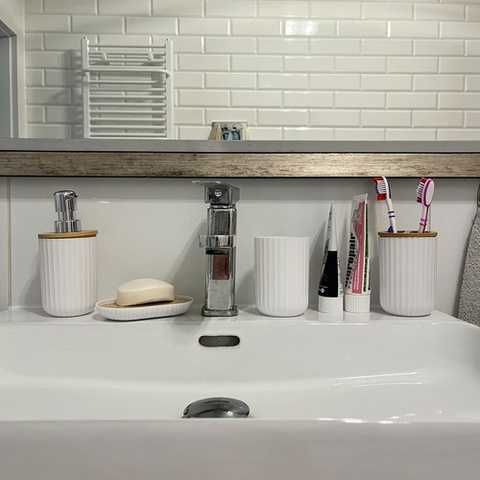 Комплект аксесоари за баня Ruhhy – 6 елемента с бамбукови детайли