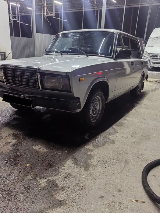 Vaz 2107 srochna sotiladi !!!