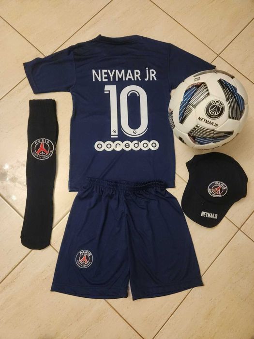 Неймар Син ПСЖ Екип + Топка + Чорапи + Шапка Кори ПСЖ Детско 2023г