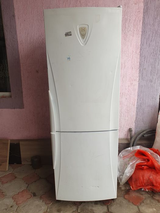 Продам холодильник б/у