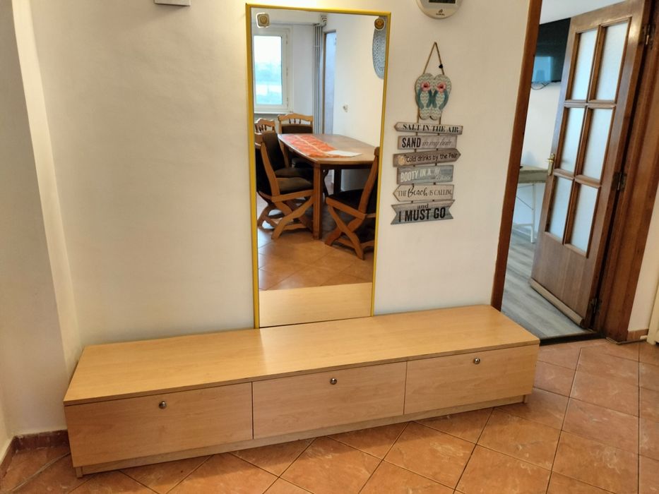 Comode TV cu 3 compartimente cu usi sau simpla deschisa 200x42x35cm