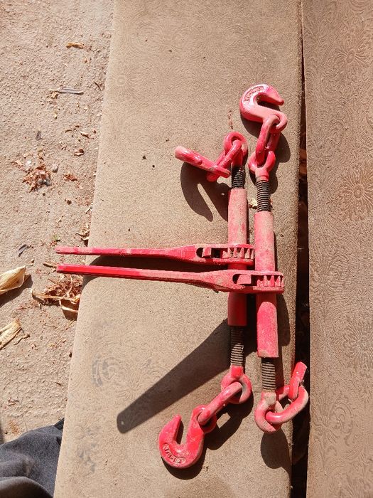 Трещетка с цепью в комплекте