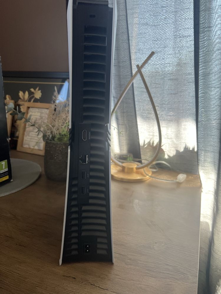 PlayStation 5 Pro 2TB – Ca Nou + Cutie Originală + Controller