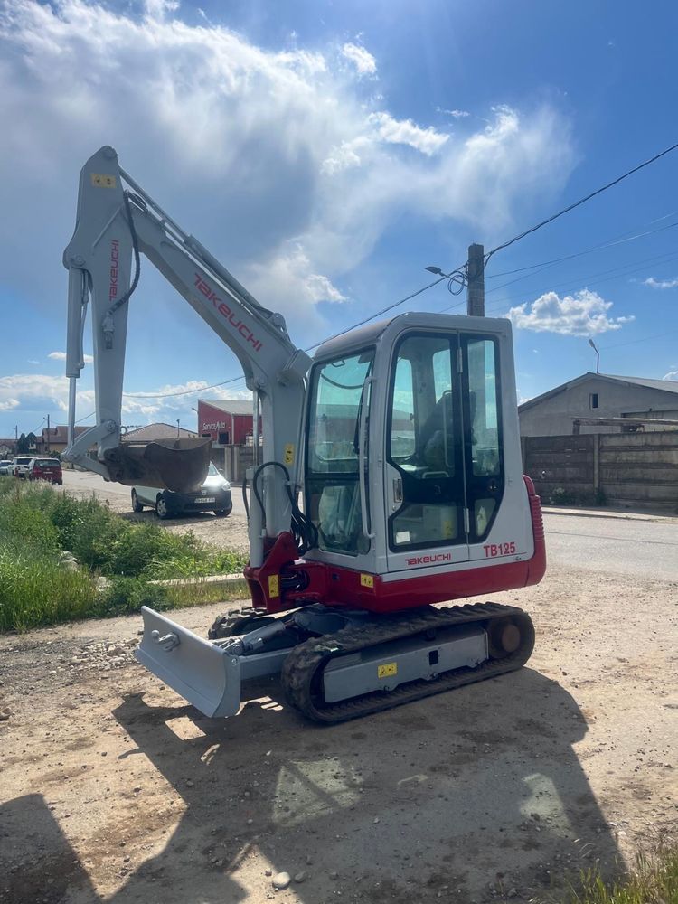 Miniexcavator takeuchi TB 125 ,2.8 t