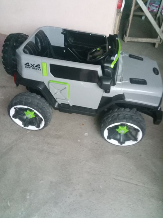 Moshina sotiladi 100 kg kotaradi holati ideal rezina balon